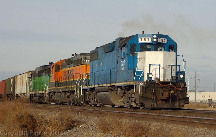 EMD 787 leads JY Local at Fargo, ND.jpg